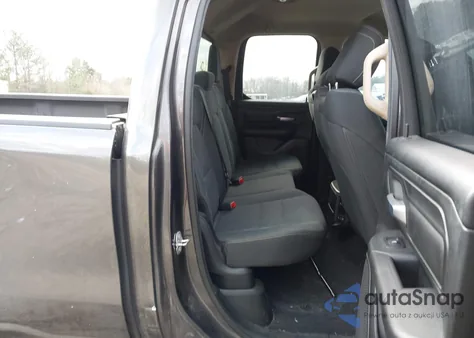 2019 Ram 1500 Tradesman 4X2 6'4 Box from USA, damaged, VIN 1C6RRECT2KN567565